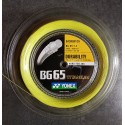 UST - POSE AVEC BG65 JAUNE YONEX